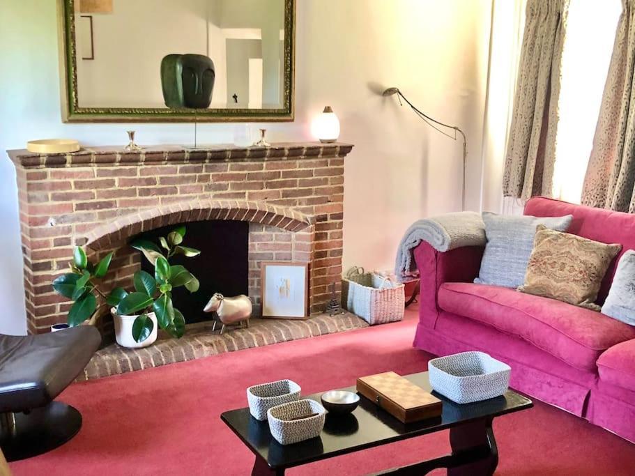 Cosy Farmhouse Escape In Monmouthshire Villa Wolves Newton Eksteriør billede